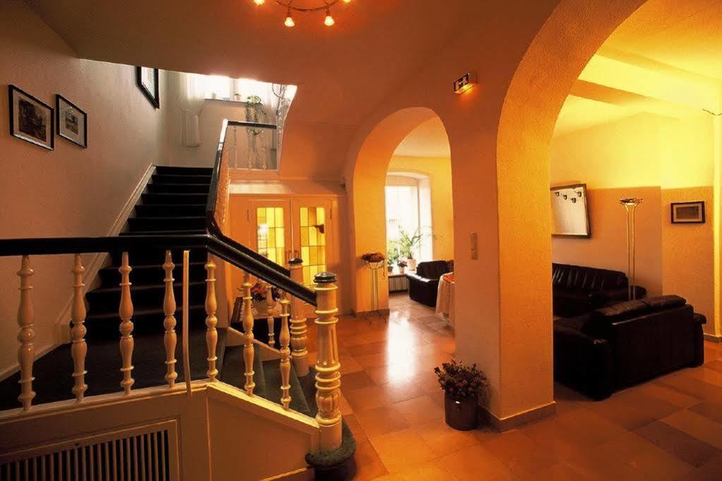 Hotel Carolinenhof Bad Pyrmont Bagian luar foto