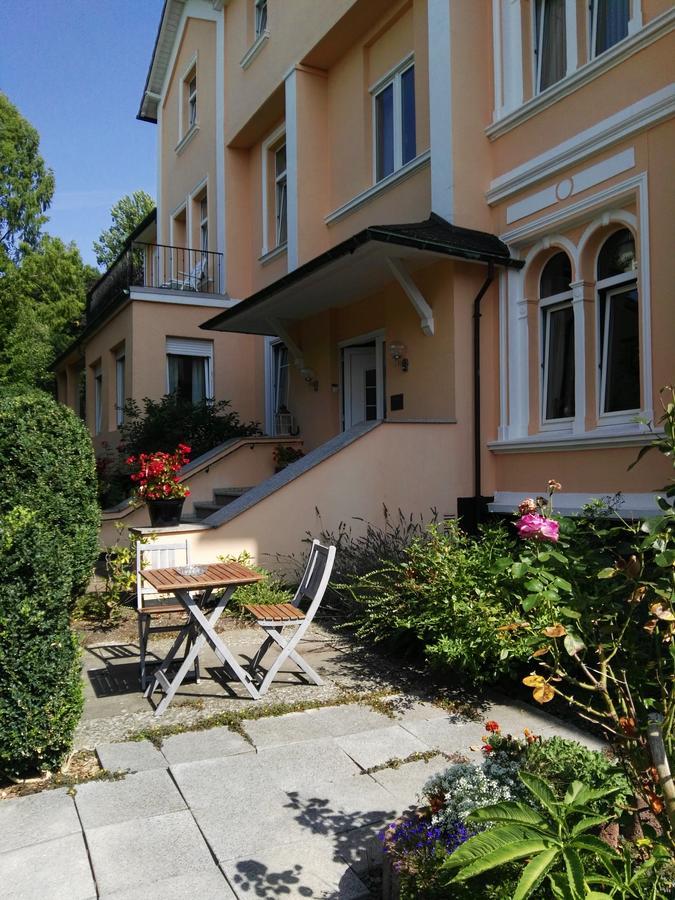 Hotel Carolinenhof Bad Pyrmont Bagian luar foto